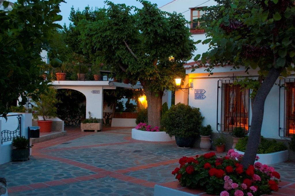 Hotel Alcadima Lanjaron Exterior photo